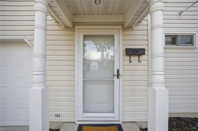 1337 Longwood DR, Norfolk, VA 23508