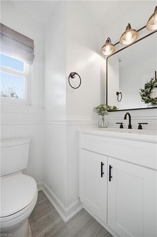 1337 Longwood DR, Norfolk, VA 23508