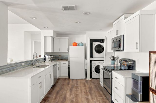 3303 W William Cannon DR B, Austin, TX 78745