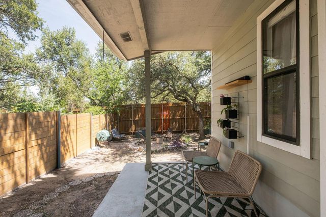 3303 W William Cannon DR B, Austin, TX 78745