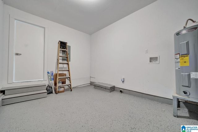 3213 LEE AVENUE SW, Birmingham, AL 35221