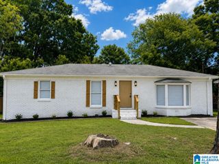 3213 LEE AVENUE SW, Birmingham, AL 35221