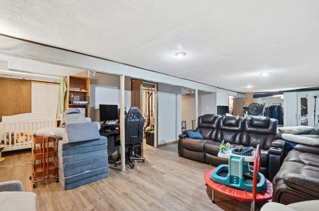 3448 Laurent Court, Columbus, OH 43231