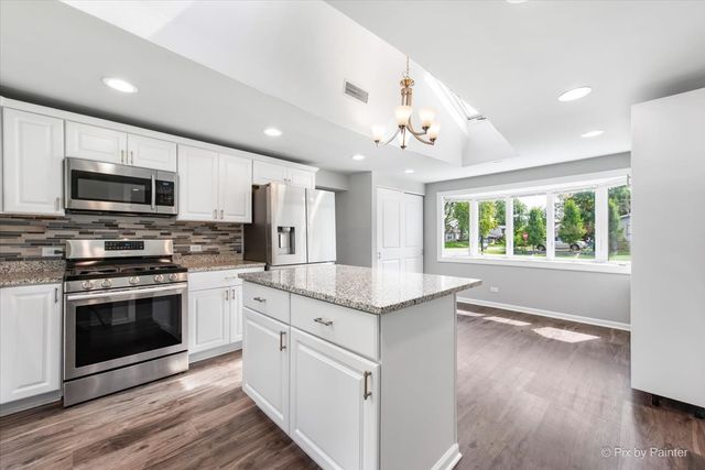 3901 Woodstock Street, Wonder Lake, IL 60097