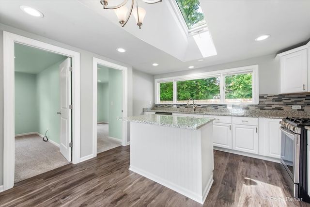 3901 Woodstock Street, Wonder Lake, IL 60097