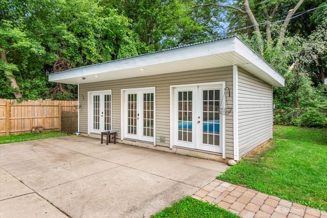 3901 Woodstock Street, Wonder Lake, IL 60097
