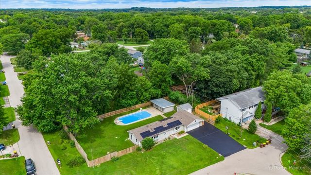 3901 Woodstock Street, Wonder Lake, IL 60097