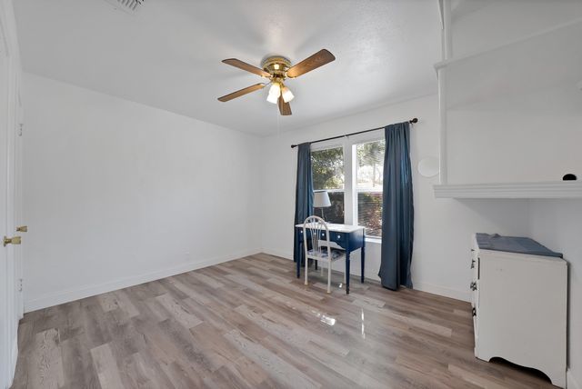 4940 Flagstone Drive, Fort Worth, TX 76114