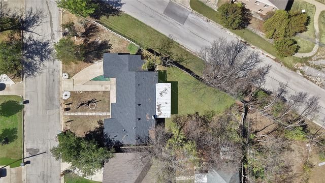 4940 Flagstone Drive, Fort Worth, TX 76114