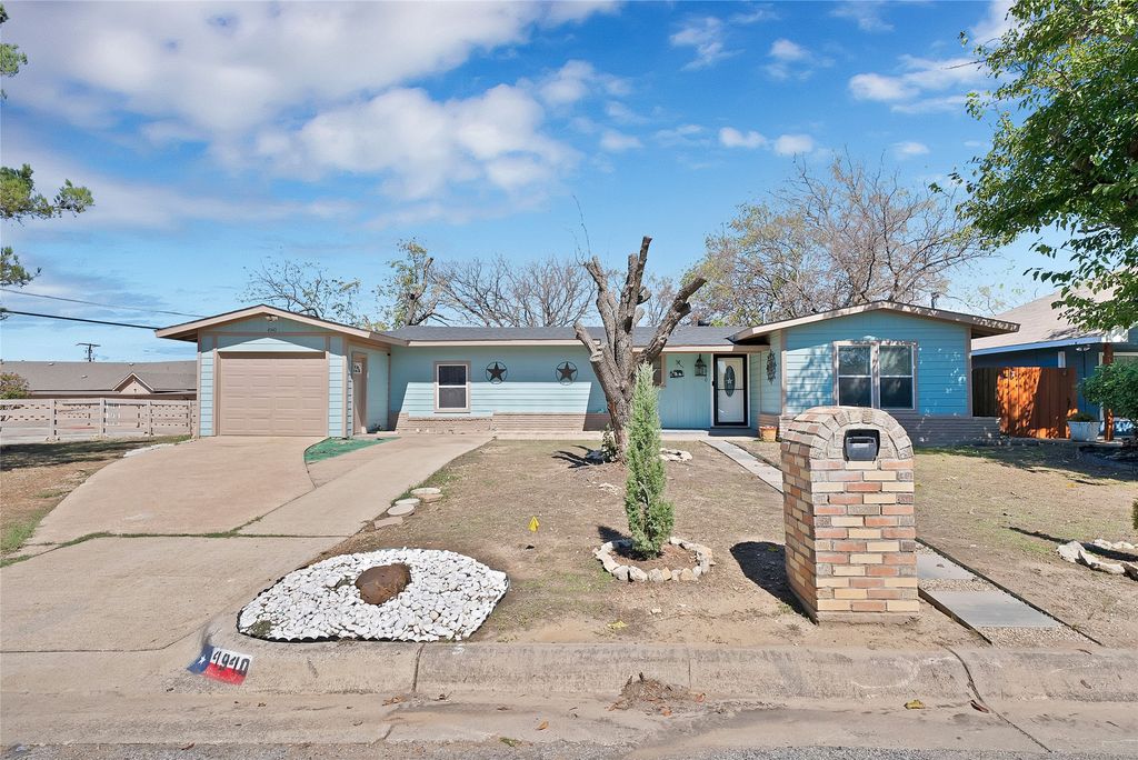 4940 Flagstone Drive, Fort Worth, TX 76114 — photo 2