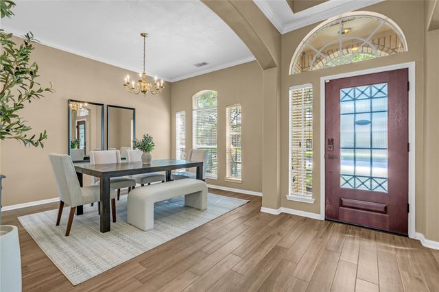 2709 W Oaks Boulevard, Pearland, TX 77584