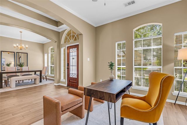 2709 W Oaks Boulevard, Pearland, TX 77584