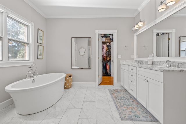 537 E Rice Planters Lane, Mount Pleasant, SC 29464