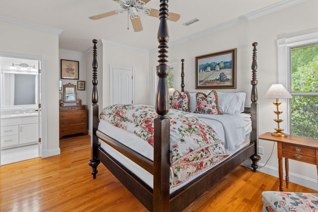 537 E Rice Planters Lane, Mount Pleasant, SC 29464