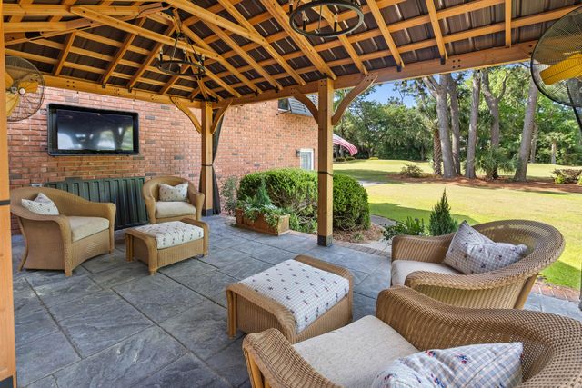 537 E Rice Planters Lane, Mount Pleasant, SC 29464