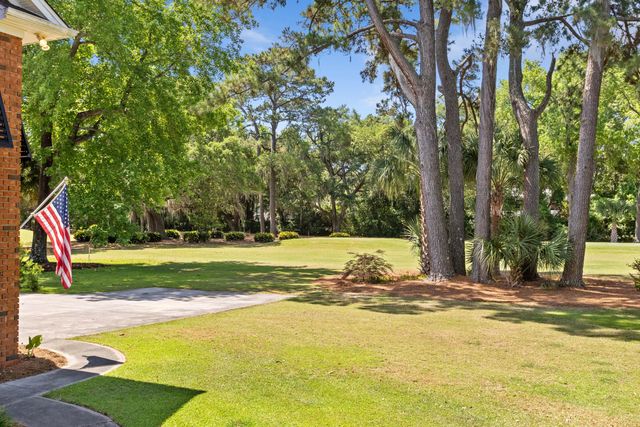537 E Rice Planters Lane, Mount Pleasant, SC 29464
