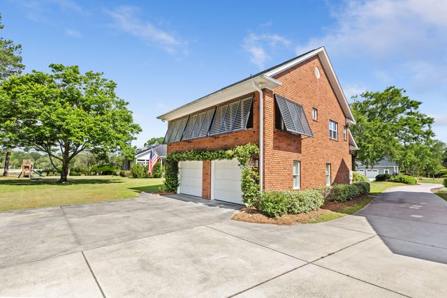 537 E Rice Planters Lane, Mount Pleasant, SC 29464