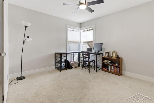 305 W Sugnet Road, Midland, MI 48640