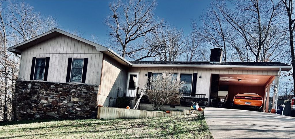 4 Rosedale Lane, Bella Vista, AR 72715