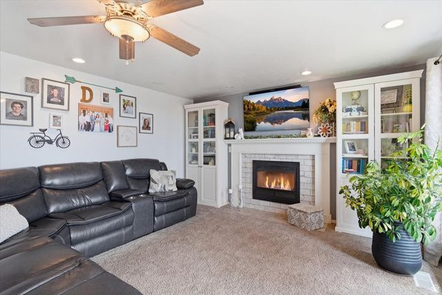 680 E 3175 N, North Ogden, UT 84414