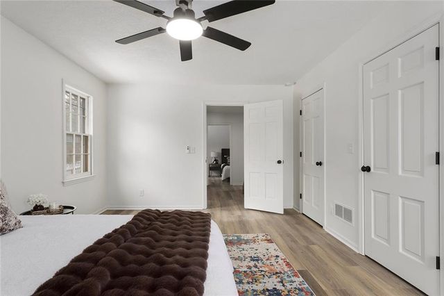 3502 Alpine Court, Lee's Summit, MO 64064