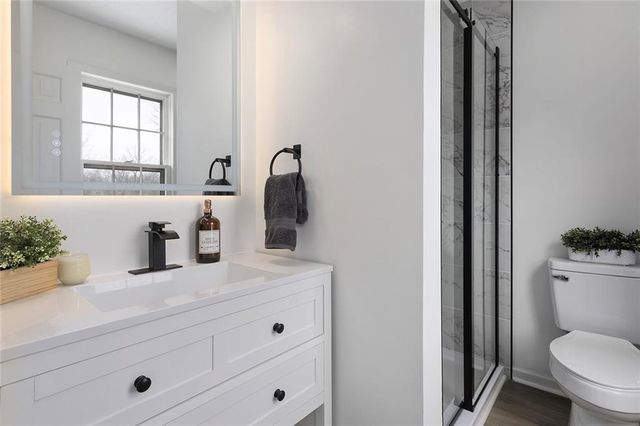 3502 Alpine Court, Lee's Summit, MO 64064