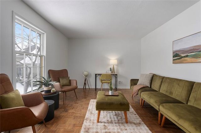 3502 Alpine Court, Lee's Summit, MO 64064