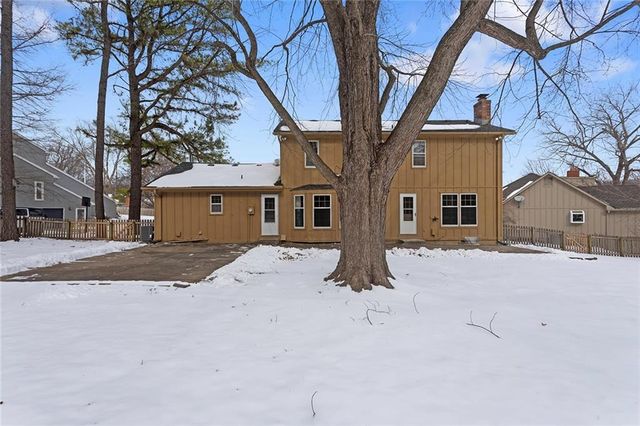 3502 Alpine Court, Lee's Summit, MO 64064