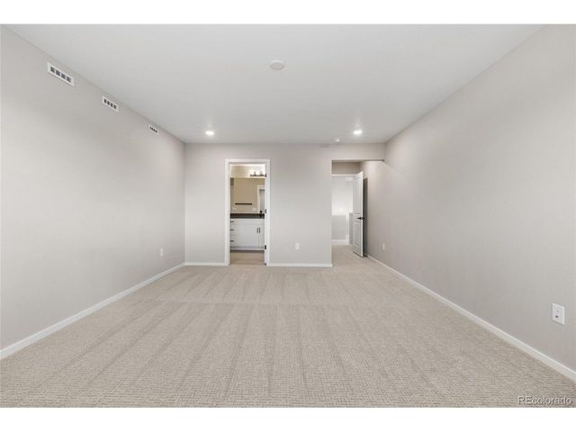 2191 S Irvington St, Aurora, CO 80018