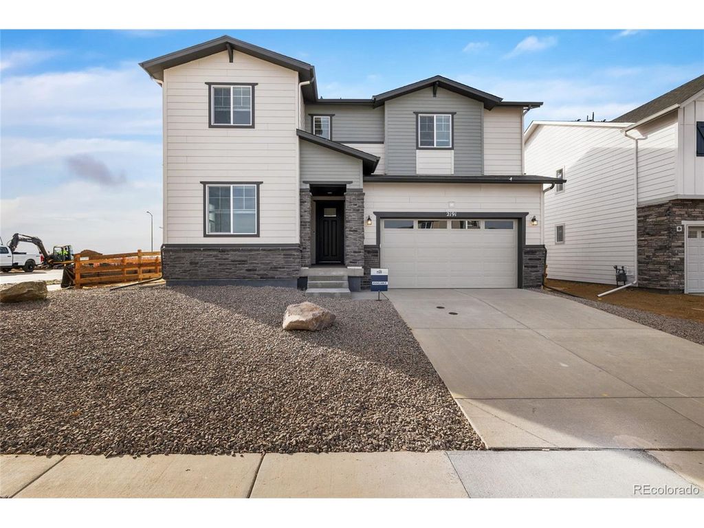 2191 S Irvington St, Aurora, CO 80018