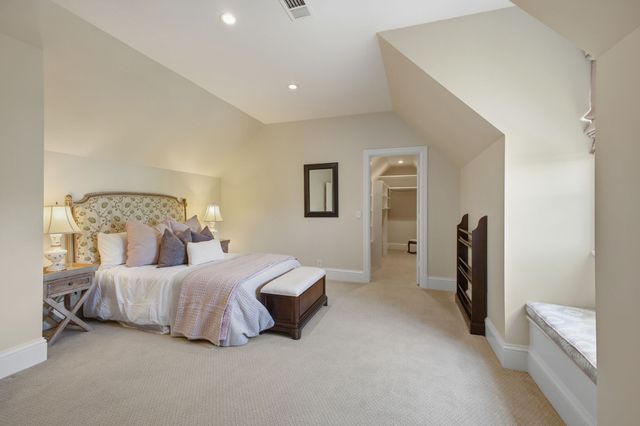 204 Sunnyside Dr, Nashville, TN 37205