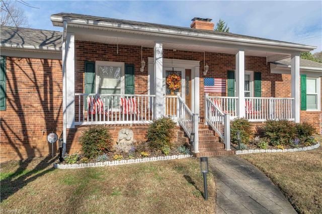 110 Linville Springs Road, Kernersville, NC 27284