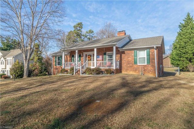 110 Linville Springs Road, Kernersville, NC 27284