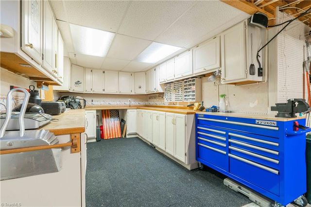 110 Linville Springs Road, Kernersville, NC 27284