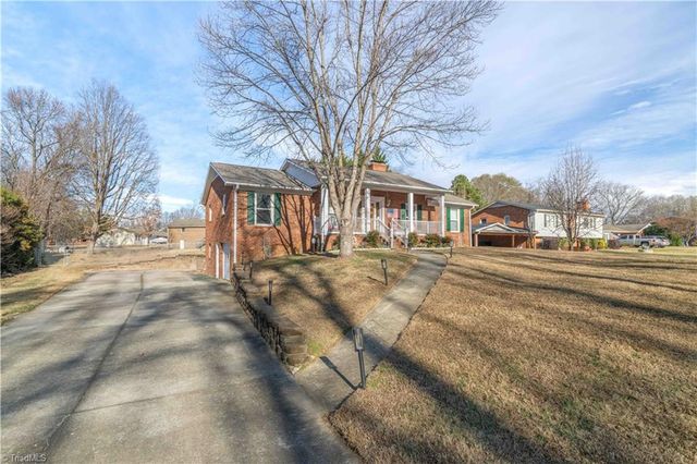 110 Linville Springs Road, Kernersville, NC 27284