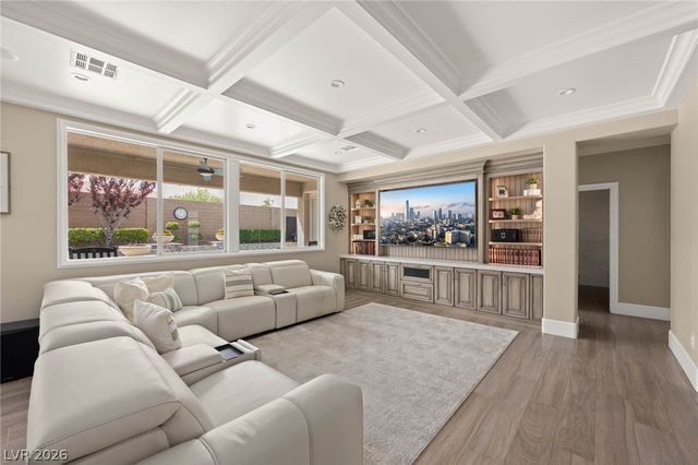 7569 Shadow Estates Way, Las Vegas, NV 89113