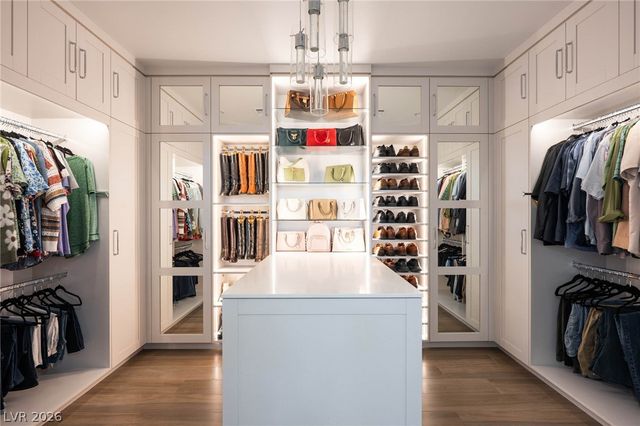 7569 Shadow Estates Way, Las Vegas, NV 89113