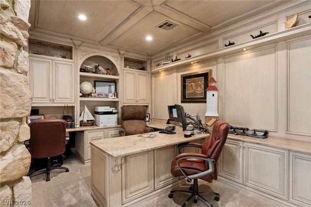 7569 Shadow Estates Way, Las Vegas, NV 89113