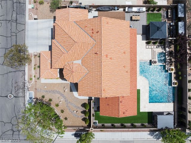 7569 Shadow Estates Way, Las Vegas, NV 89113