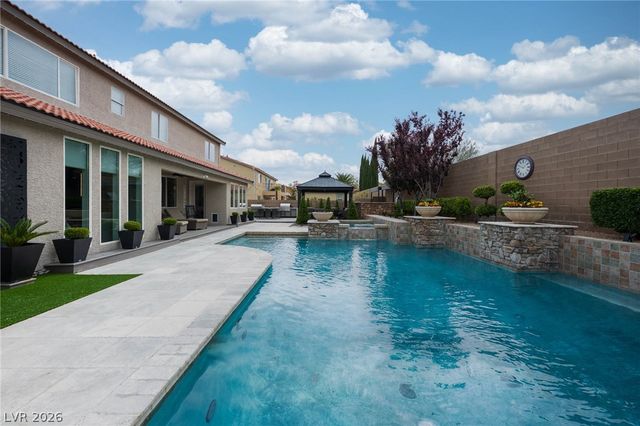 7569 Shadow Estates Way, Las Vegas, NV 89113