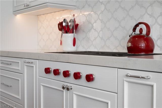 7569 Shadow Estates Way, Las Vegas, NV 89113