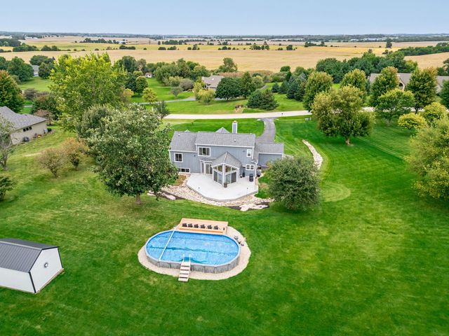 45W169 Hillview Lane, Hampshire, IL 60140