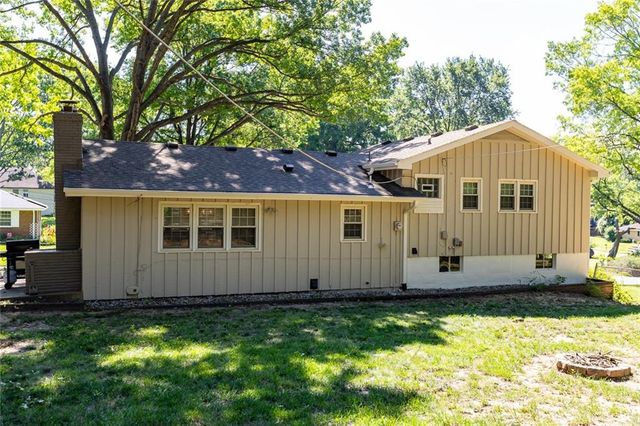 5720 N Belton Avenue, Kansas City, MO 64151