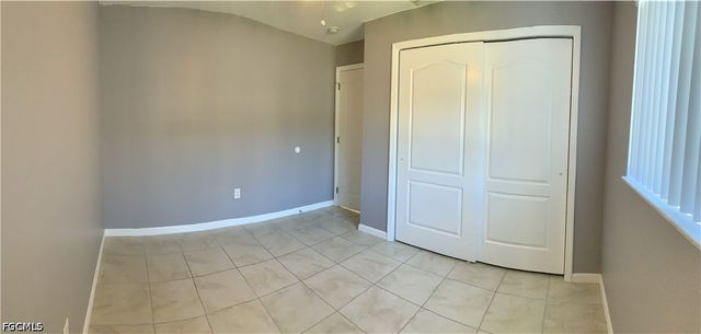 1242 SE 24th AVE, Cape Coral, FL 33990