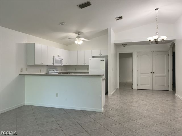 1242 SE 24th AVE, Cape Coral, FL 33990