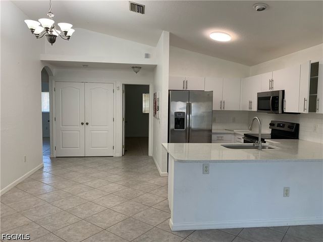 1242 SE 24th AVE, Cape Coral, FL 33990