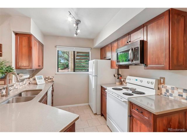 60 S Boulder Cir 6016, Boulder, CO 80303