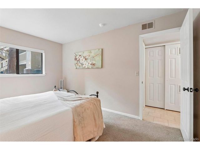 60 S Boulder Cir 6016, Boulder, CO 80303