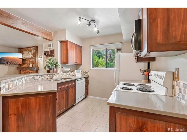 60 S Boulder Cir 6016, Boulder, CO 80303