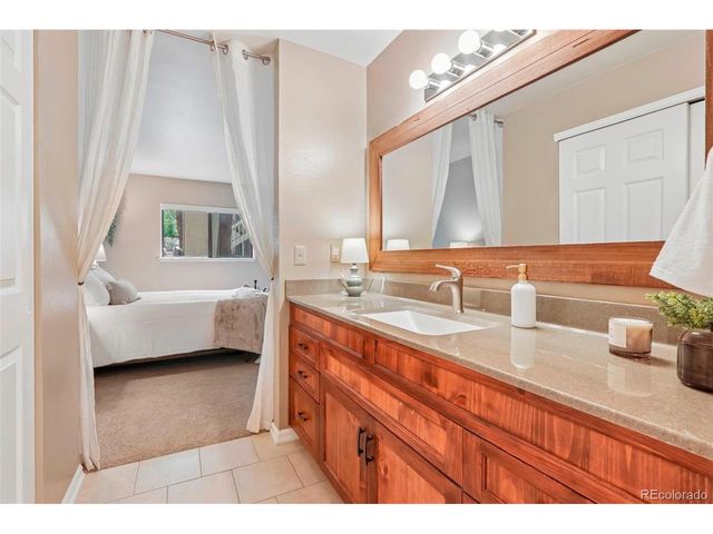 60 S Boulder Cir 6016, Boulder, CO 80303